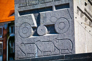 Xawery Dunikowski: a kuku! dunikowski4 300x200 Xawery Dunikowski: a kuku!