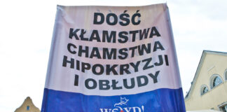Sitwa musi odejść Sitwa musi odejść